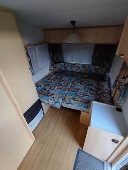 Karavan Bürstner + velký předstan + nová STK + 100 km/h - 17