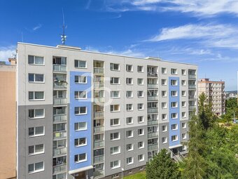 Prodej bytu po rekonstrukci o dispozici 4+1 se zasklenou lod - 17