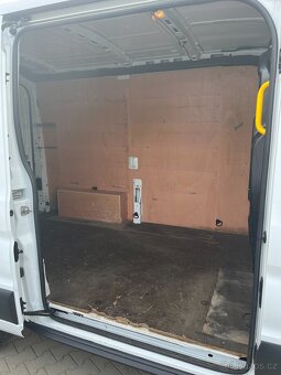 FORD TRANSIT R16 2,2TDCi SKŘÍŇ L2H2,SERVIS FORD,KLIMA,1maj - 17