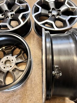 5x100 R17 Subaru XV Originál alu disky - TOP - nové senzory - 17