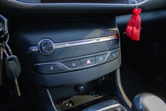 Peugeot 308 1.5 BlueHDi - 17