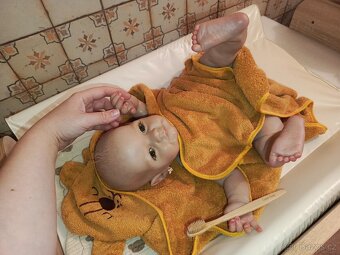 Reborn miminko panenka s výbavičkou - 17