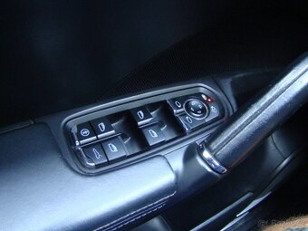 Porsche Cayenne 4.8i V8 ČR - 17