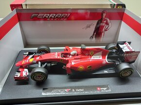 8x F1 FERRARI LECLERC VETTEL SAINZ RAIKKONEN BURAGO 1:18 - 17