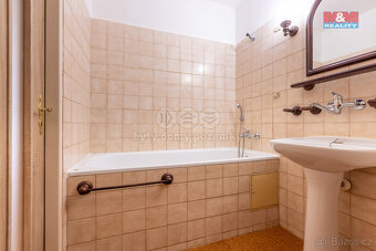 Prodej bytu 4+1, 91 m², Rakovník, ul. Fojtíkova - 17