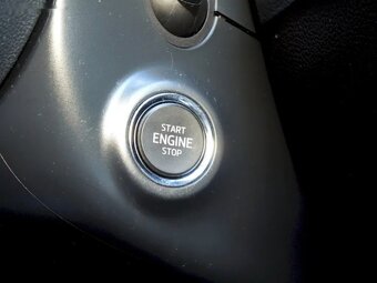 Škoda Superb, combi 1.6TDI 88kW Style - 17