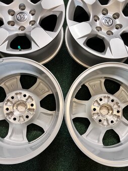 6x139.7 R18 Originál alu Dodge 5.Generace - 17