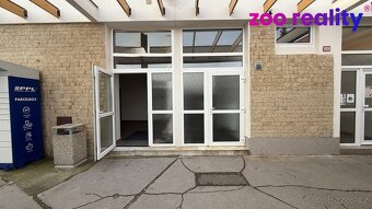 Pronájem, Obchodní prostor, 90 m2, Chomutov, Jiráskova ul. - 17