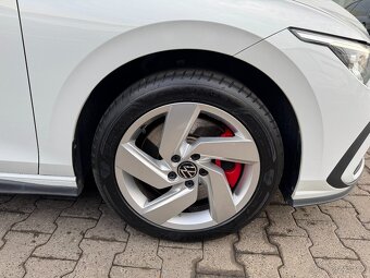 VW Golf 8 GTE Hatchback 1.4eTSI eHybrid 180kW - Zálohováno - 17