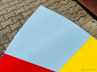 stůl Brusel , trsátko, umakart - 60 léta - 17