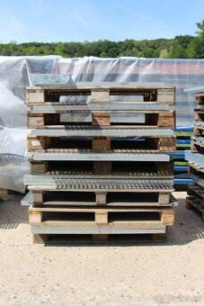 Vyprodej ozinkovane pochozi rosty a schodnice - 17