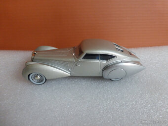modely aut 1:43 3. - 17