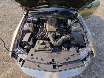 Ford mustang gt 2009 4.6 V8 manuál - 17