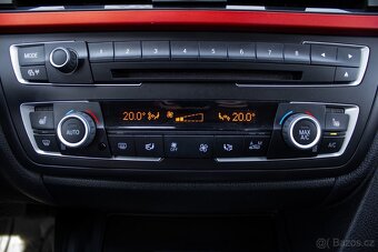 BMW Rad 3 320d A/T Sport Line ZÁRUKA 1 ROK/20 000 km - 17