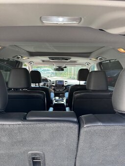 Honda Pilot Elite AWD - 17