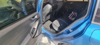Ford Focus ST - 17