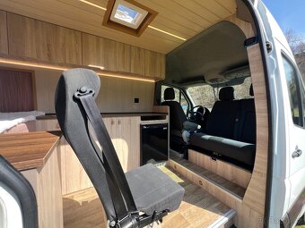 Obytný Volkswagen Crafter, Nová vestavba - 17