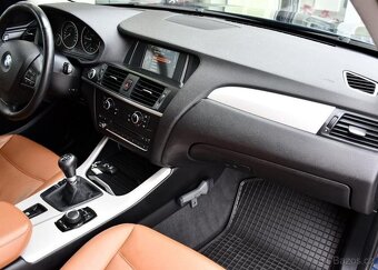 BMW X3 18d AUT. A/C KŮŽE TAŽNÉ - 17