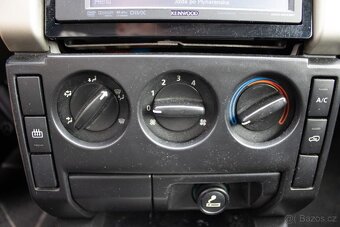 Land Rover Freelander 2.0 Td4 Classic A/T - 17