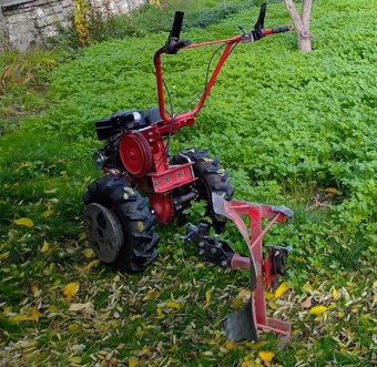 Prodám zahradní kultivátor Maufild - 17