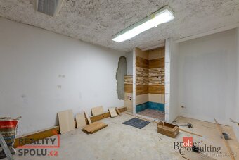 Pronájem, komerční/obchodní prostory, 354 m2, Sedláčkova 173 - 17