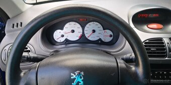 Peugeot 206 1,1i - 44kw. COLORL - STK do 5/2027 - 60 700km - 17