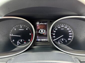 Hyundai Santa Fe 2.2 CRDi 147kW 4x4 Premium Automat Kamera - 17