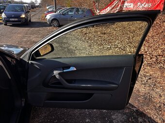 Audi A3 1,6i 75kW, r.v. 2008, nová STK 01/2028 - 17