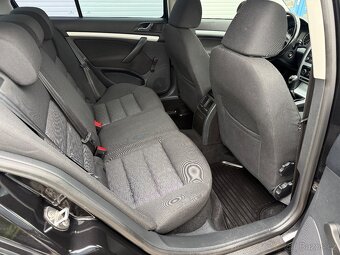 Škoda OCTAVIA II 2.0 TDi Common-Rail KLIMA VYHŘÍVANÉ SEDAČKY - 17