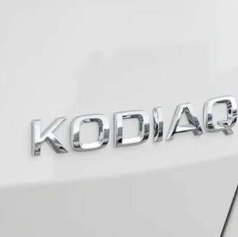 ŠKODA nápisy ČIERNE / CHROMOVE - 17