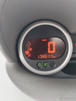 Renault Twingo 1,2 2009 - 17