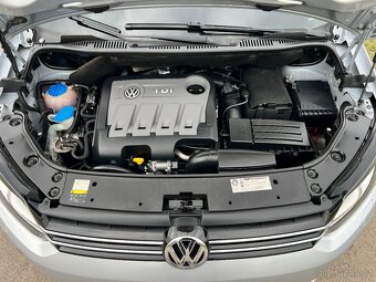 ►VW TOURAN 1.6 TDI 77KW CUP NAVI-KAMERA-TAŽNÉ-ASIST - 17