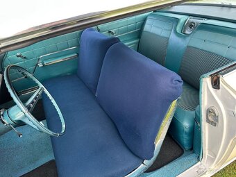 1962 Chevrolet Impala Sport Coupe - 17