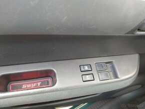 Suzuki Swift 1.3 i 63KW LPG r.v.2005 - 17