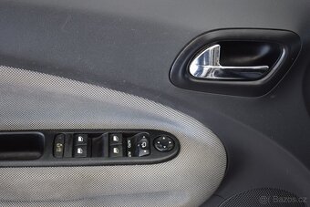 Citroën C3 Picasso 1,6 i 88 kW, pano,klima,TZ,bluetooth, - 17