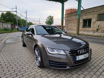 Prodám Audi A7, 2011 rok, 3l diesel  (180 kw),  skvělý stav. - 17