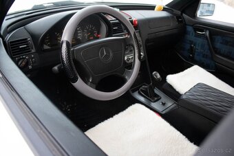 MERCEDES BENZ C180 90kW ESPRIT 1997 - 17