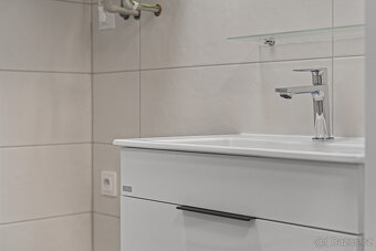Byt 2+1 po kompletní rekonstrukci - 17
