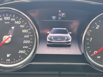 Prodám Mercedes-Benz E220d R.V.10.09.2019 - 17