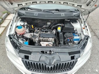 Škoda fabia II /1.2 51KW /2012 facelift - 17