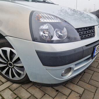 Renault Clio II - 17