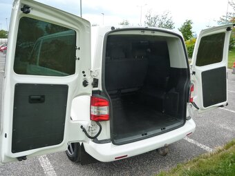 VW CARAVELLE T5 103kW Long COMFORTLINE  8 MÍST WEBAST0 - 17