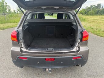 Mitsubishi ASX 1,8 diesel 2. Majitel garažovano - 17