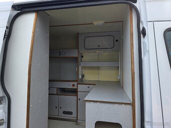 Mercedes-Benz Sprinter 220CDI Vestavba dílna - 17