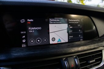 Alfa Romeo Stelvio /AJ NA SPLATKY/ - 17
