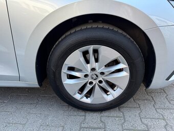 Škoda Octavia 4 2.0 TDI 110kW DSG Keyless Full LED Navigace - 17