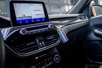 Ford Kuga 2.0TDCi 4x4 ST-line - SK pôvod - 17