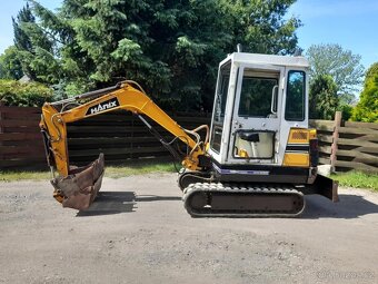 Hanix h260-2 Minibagr 2,7T + 2x lžíce - 17