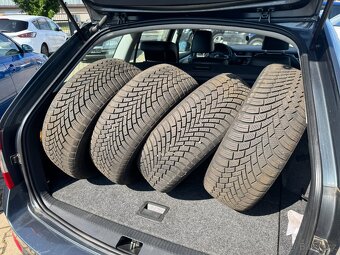 Škoda Octavia 4X4 2,0 TDI 110 KW ROZVODY - 17