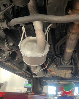 Mitsubishi Pajero 3.2 V8 140kw najeto 120tis - 17